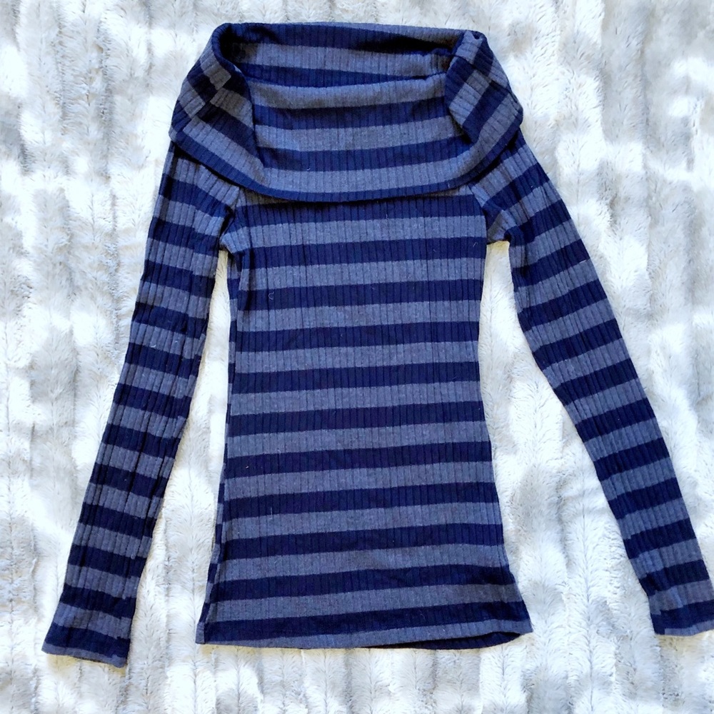 Forever 21 Sweater